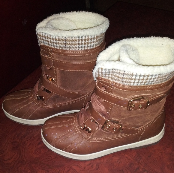 Winter boots - Picture 3 of 3